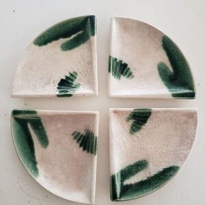 Set Of 4 Japanese Pottery Plates, Used, Vintage